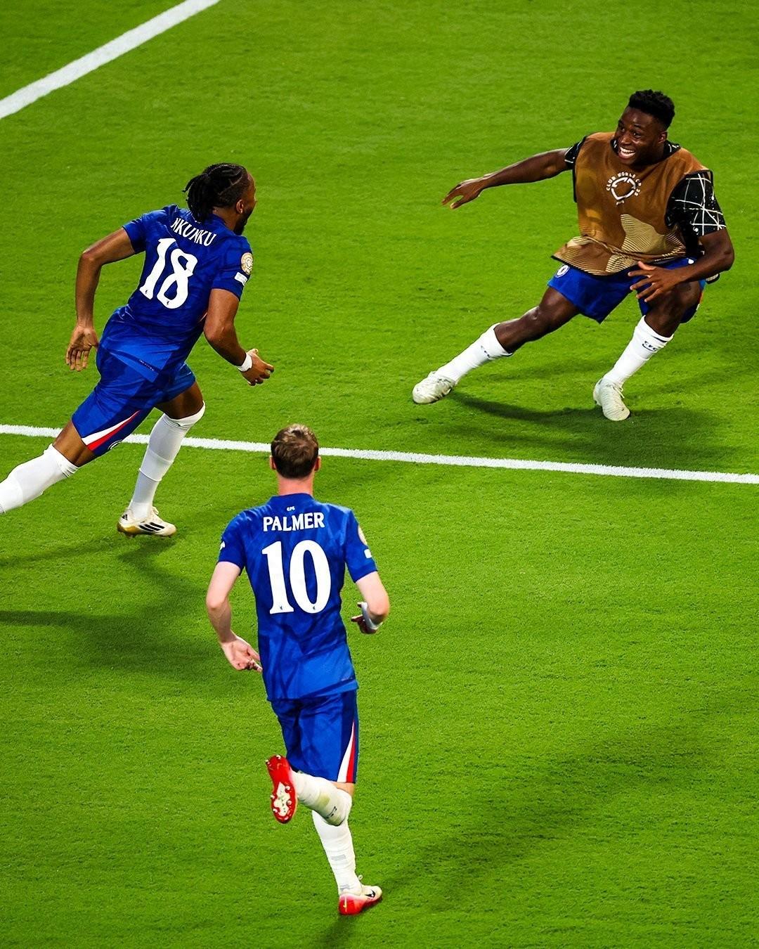 关于国际比赛日体能课后；本菲卡单刀错失备战NBA总决赛；气氛紧张；医务组通报恢复的信息-开云  第1张